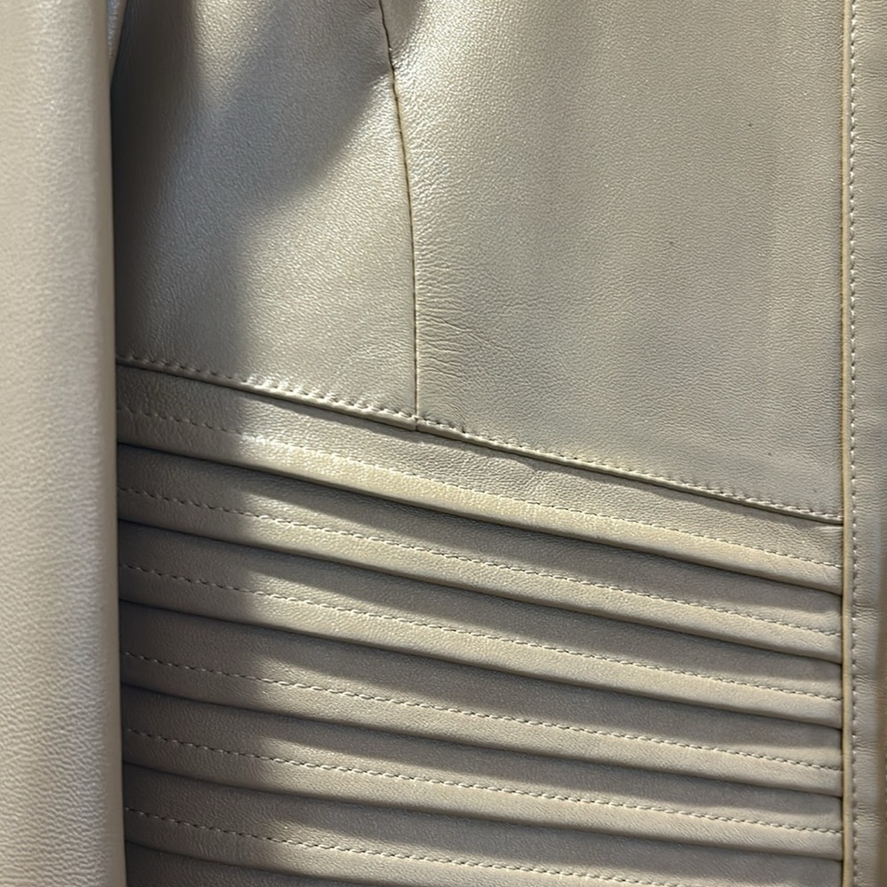 St John Sport leather jacket by Marie Gray - Picture 4 of 6
